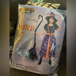 (1MC02) Witch Costume for Kids S(5-7yrs) Hat Dress Broom and Ribbons Brand Néw